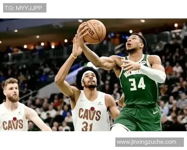 雄鹿首节轰下40分单节命中8记三分,远投命中率超六成 雄鹿首节轰下40分单节命中8记三分,远投命中率超六成